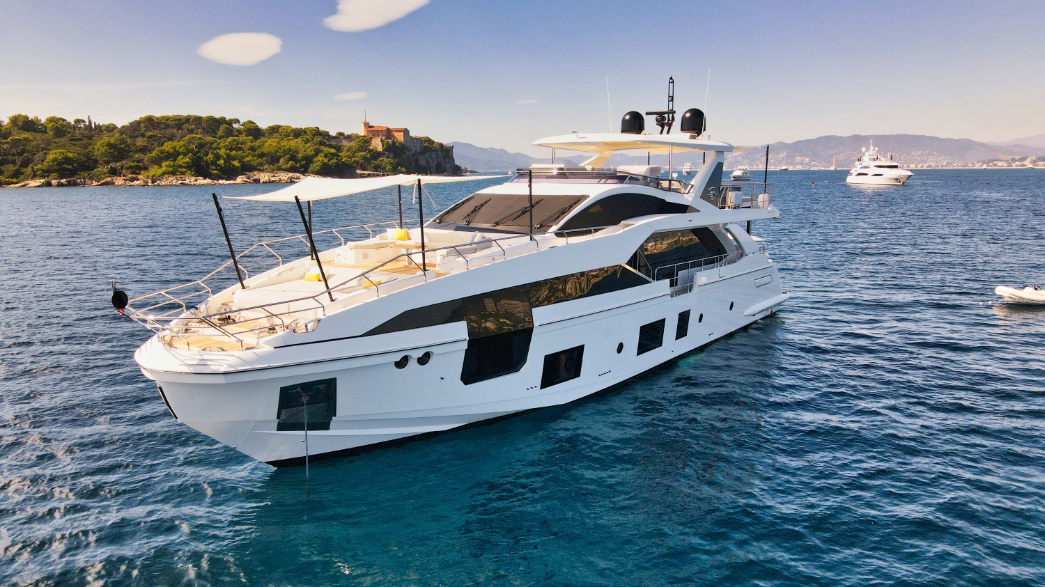 Wave — 26.78m luxury yacht Wave luxury yacht charter French Riviera