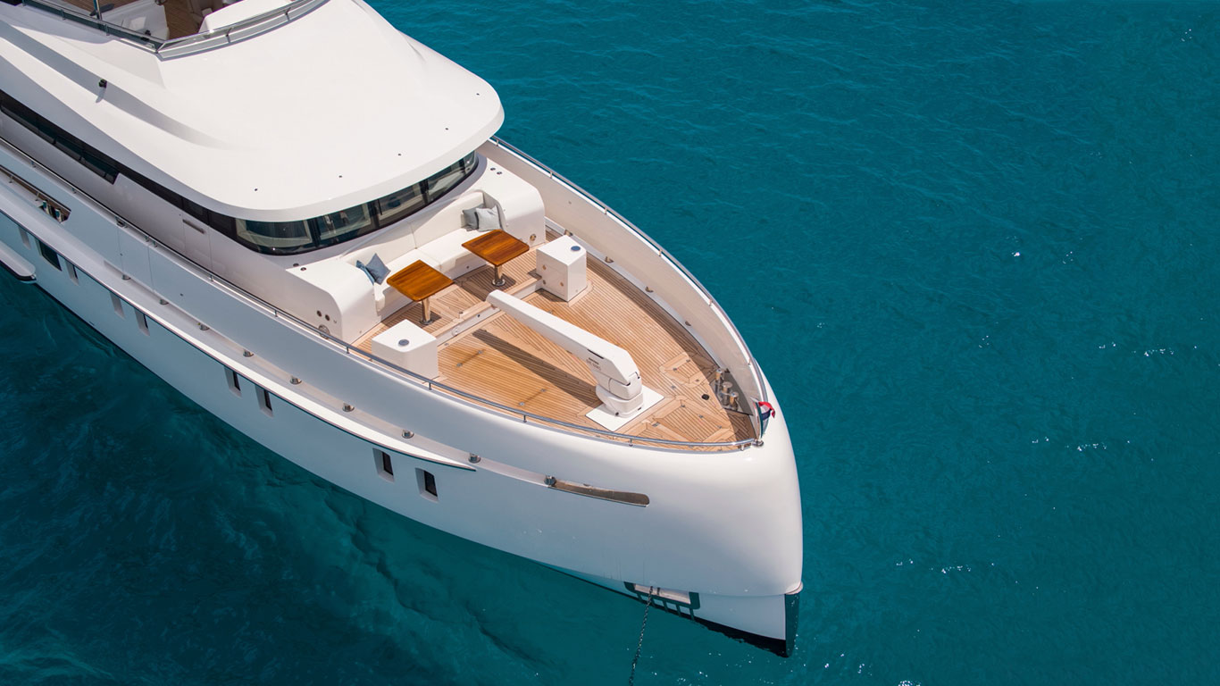 Vanquish 82 yacht detail