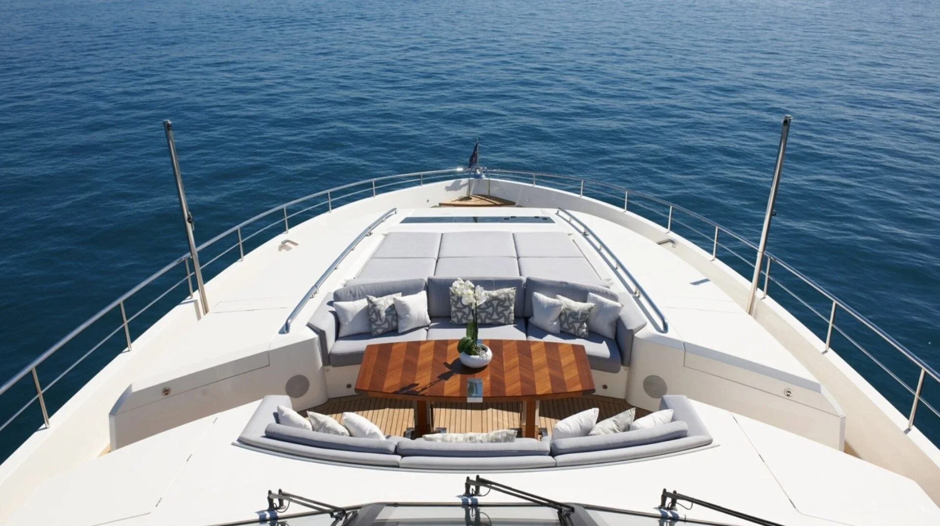 IMPERIAL PRINCESS yacht interior