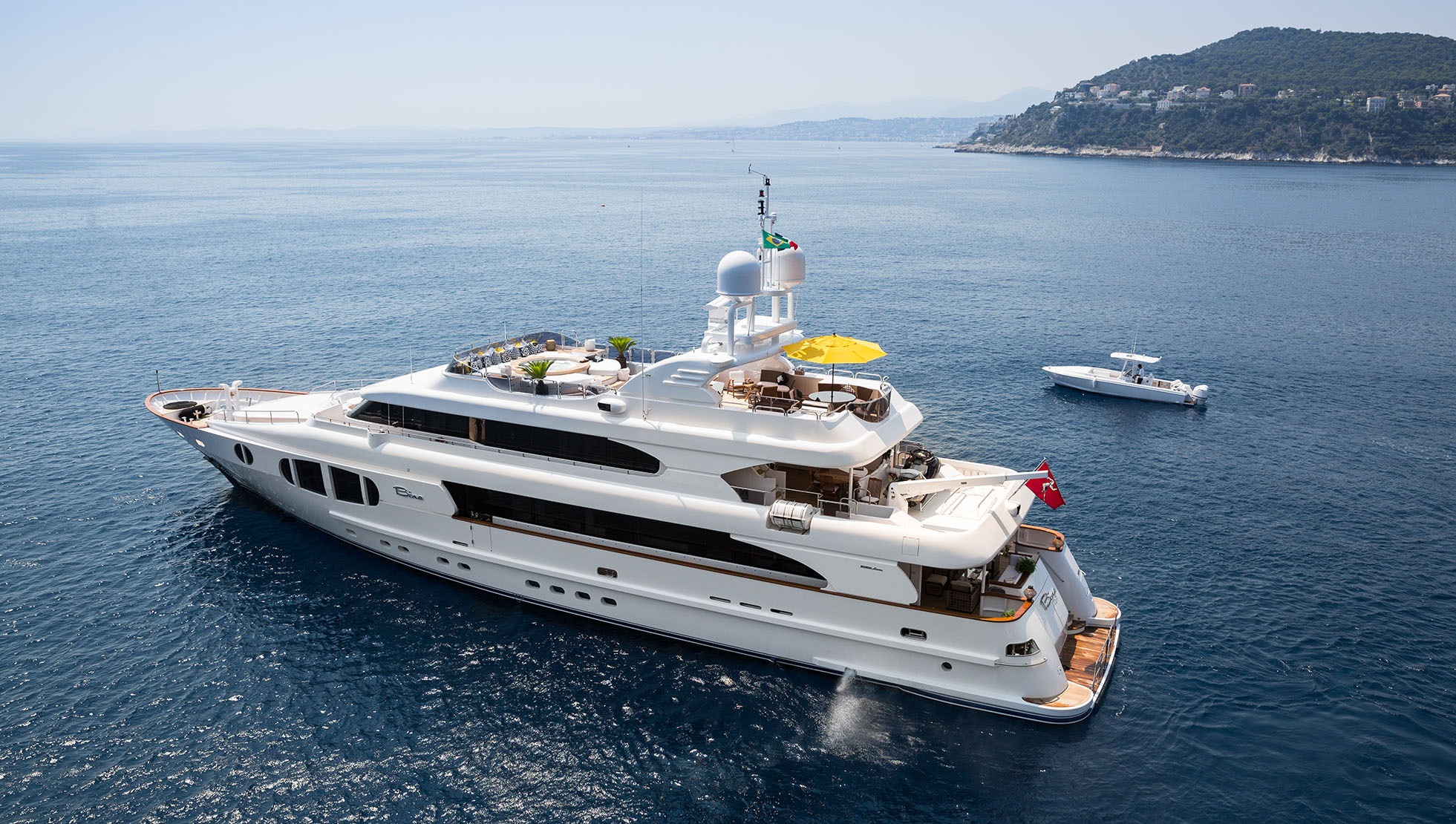 Bina yacht interior