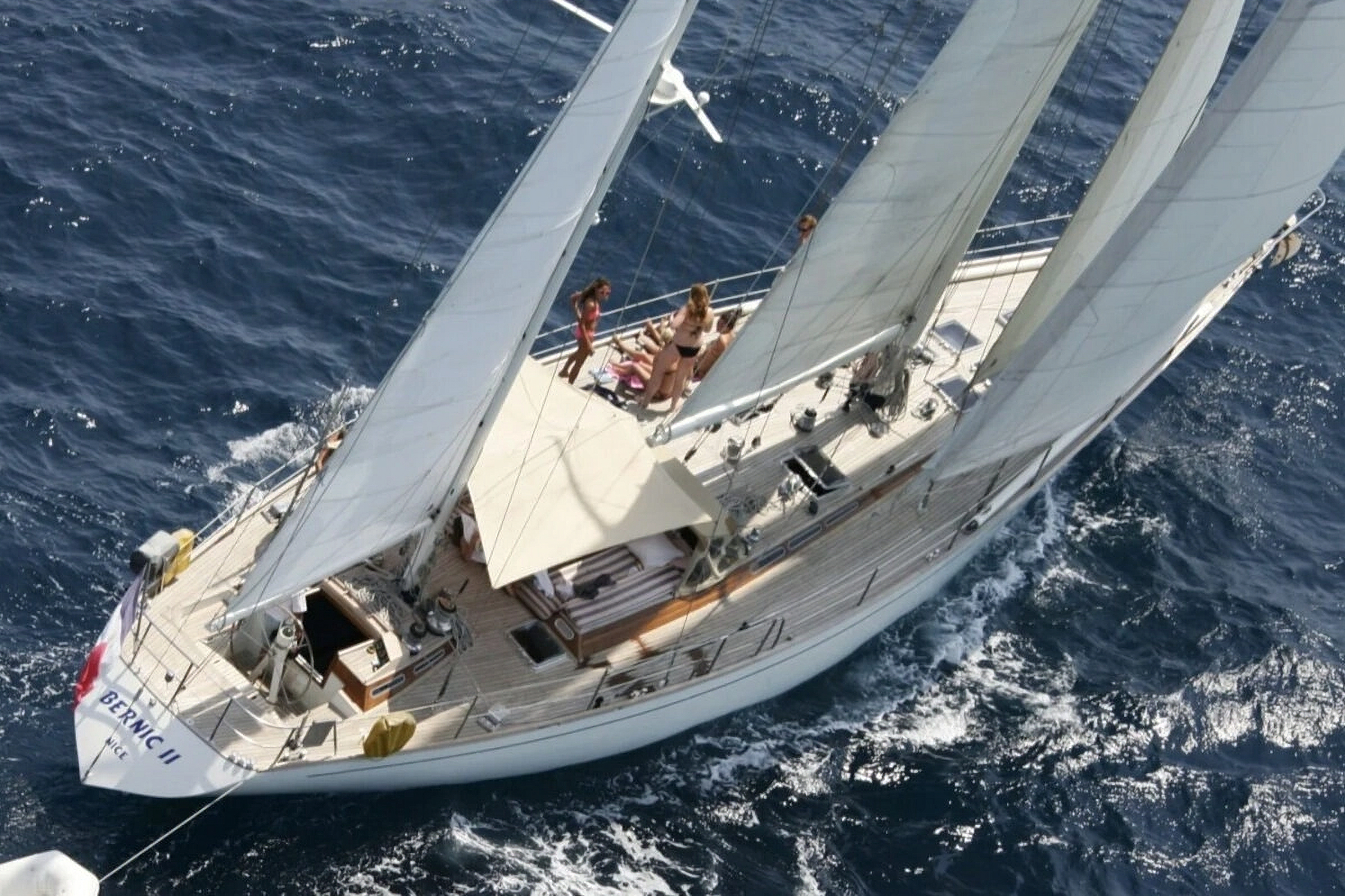 CNB BERNIC II yacht interior