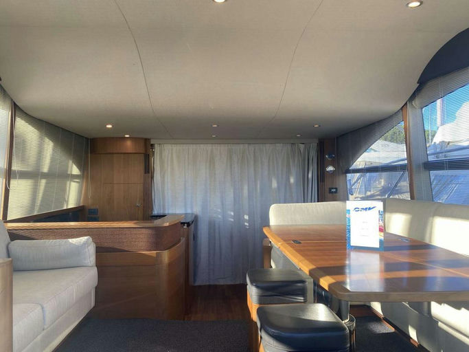  Princess 52 Fly yacht interior