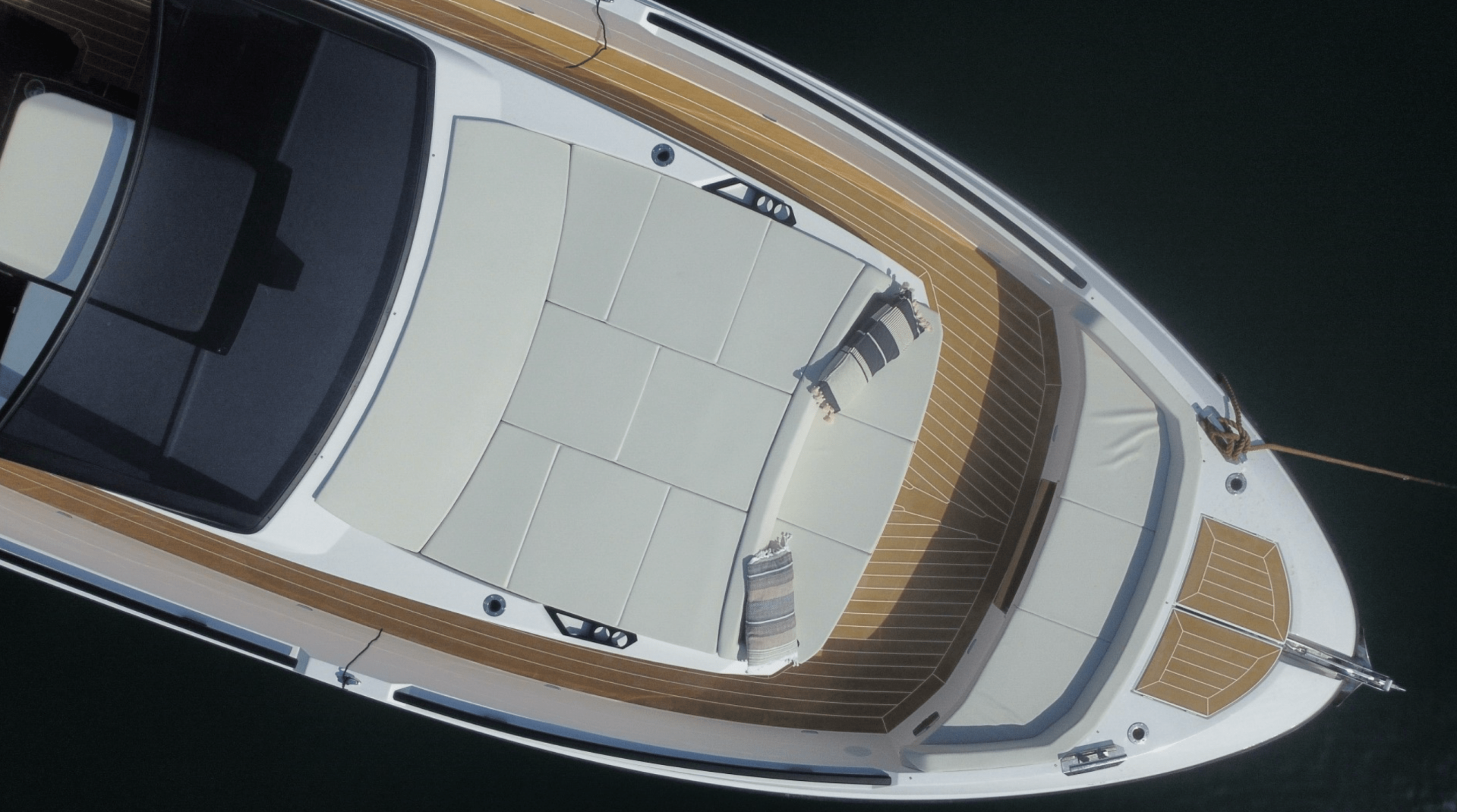 RIO DAYTONA 50 yacht detail