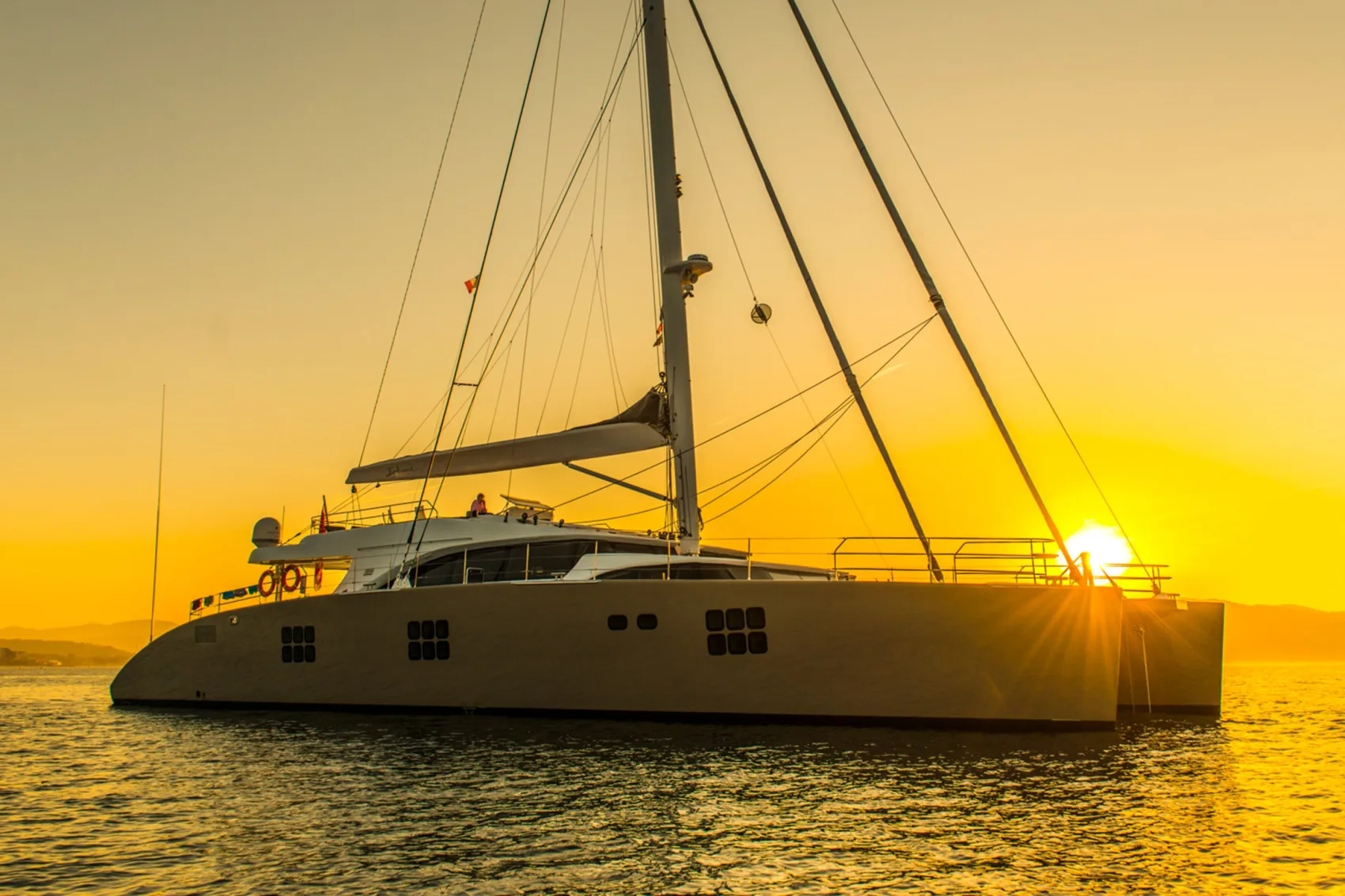 Ipharra yacht detail