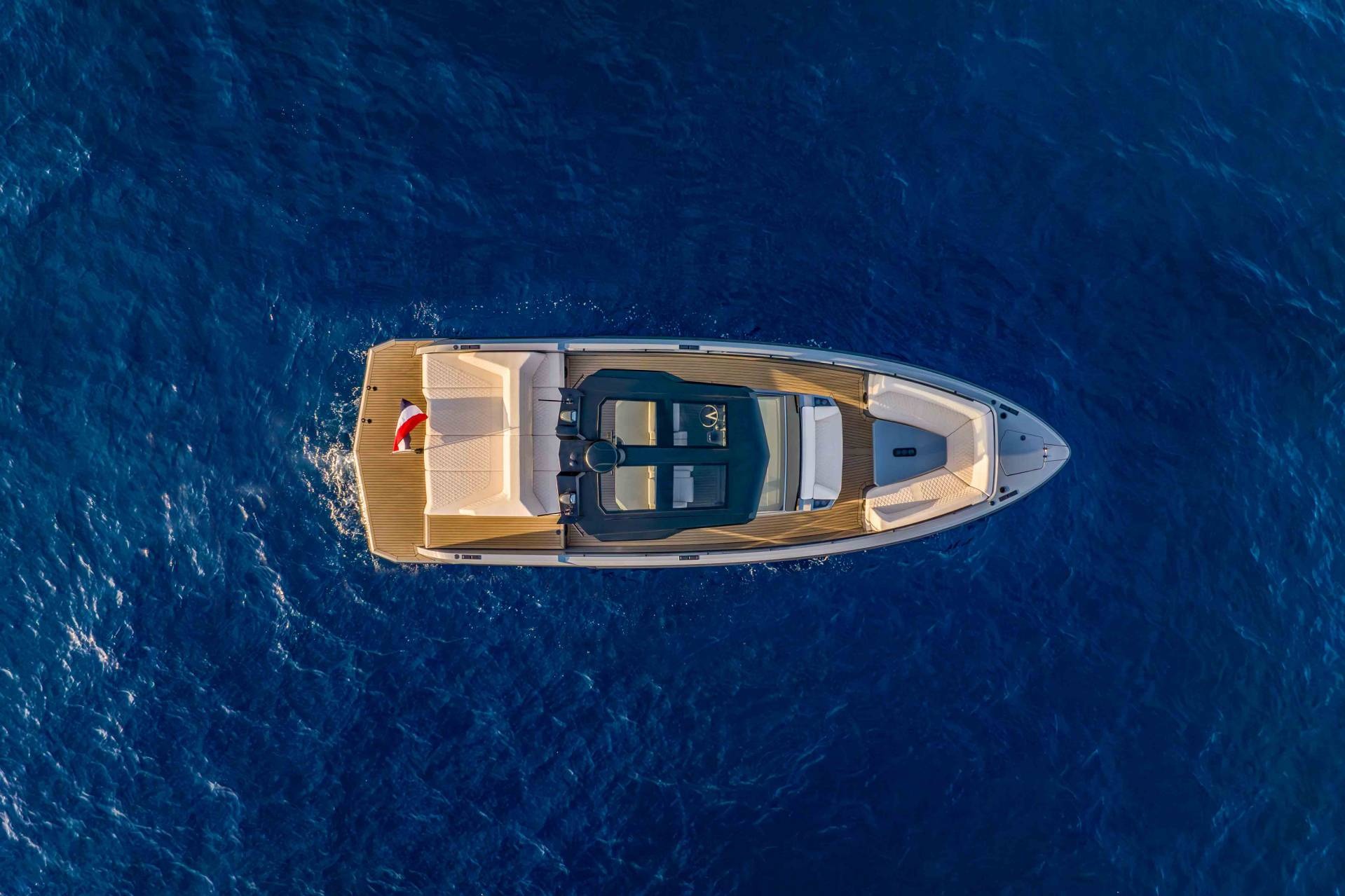 Vanquish 40 yacht interior