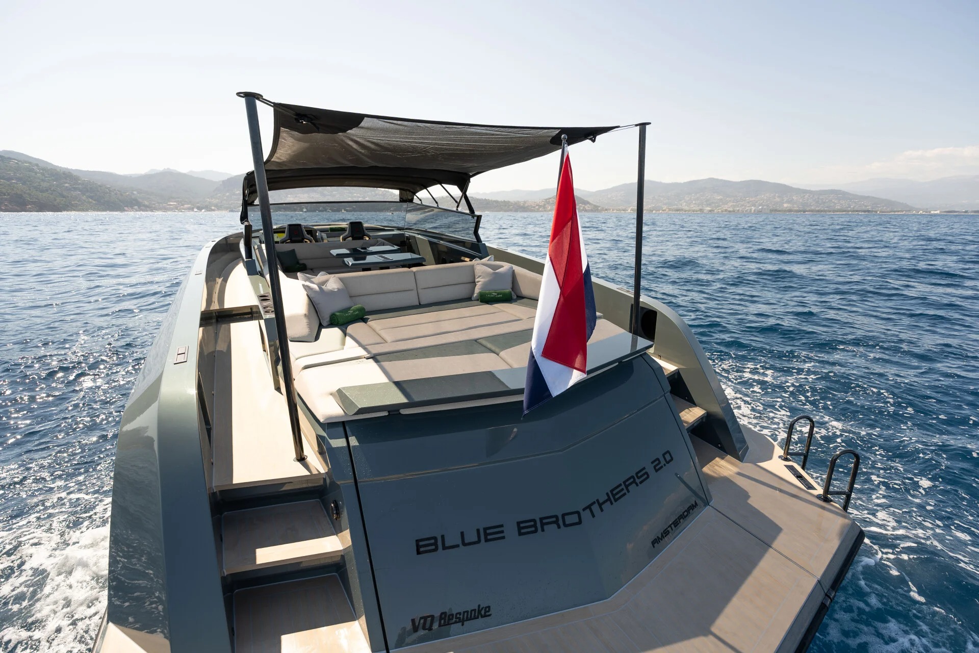 Vanquish 54 yacht detail