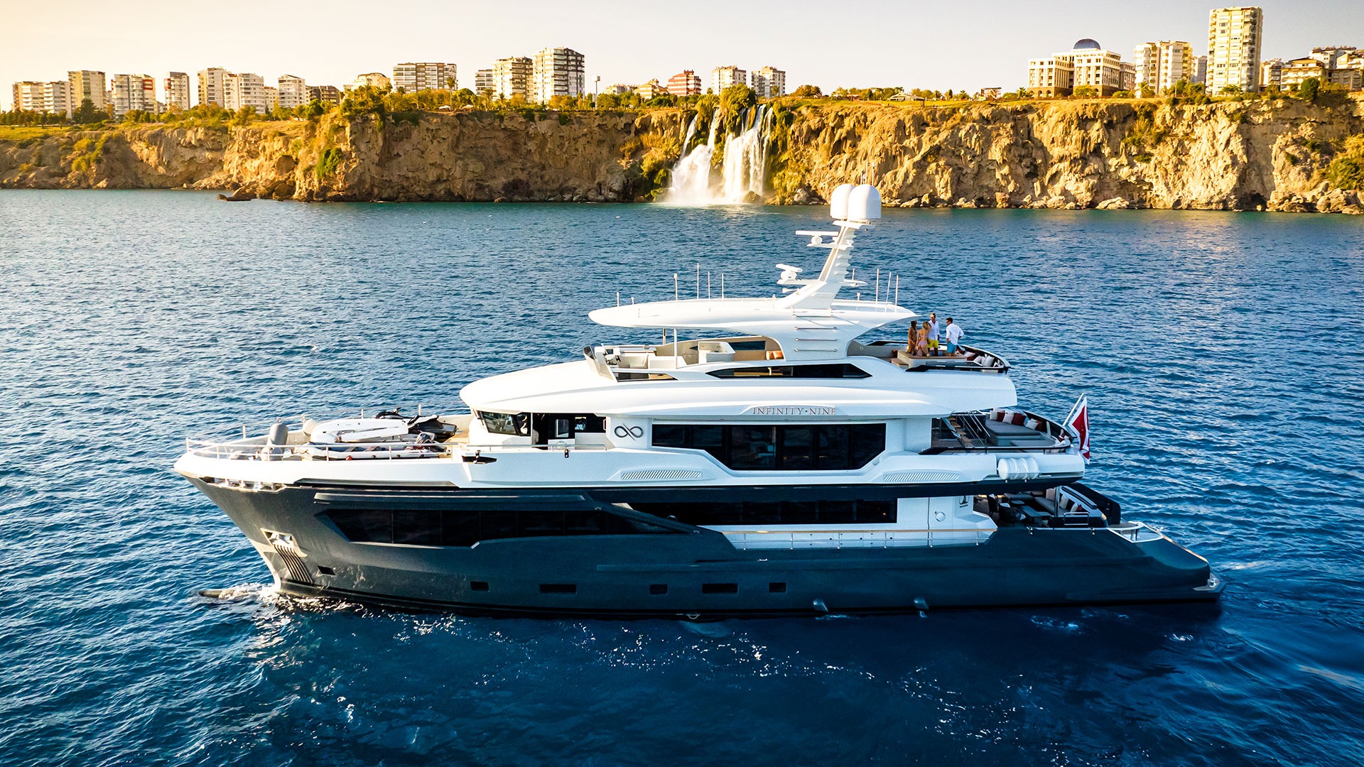 Infinity Nine yacht detail